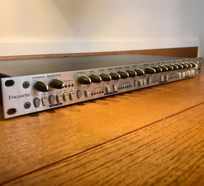 Focusrite&nbsp;COMPOUNDER - Dual Mono/Stereo Compressor/Limiter/Gate
