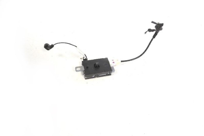Amplificator de antena JAGUAR XF X250 2012 OEM: CX23-18C847-AB 4140276