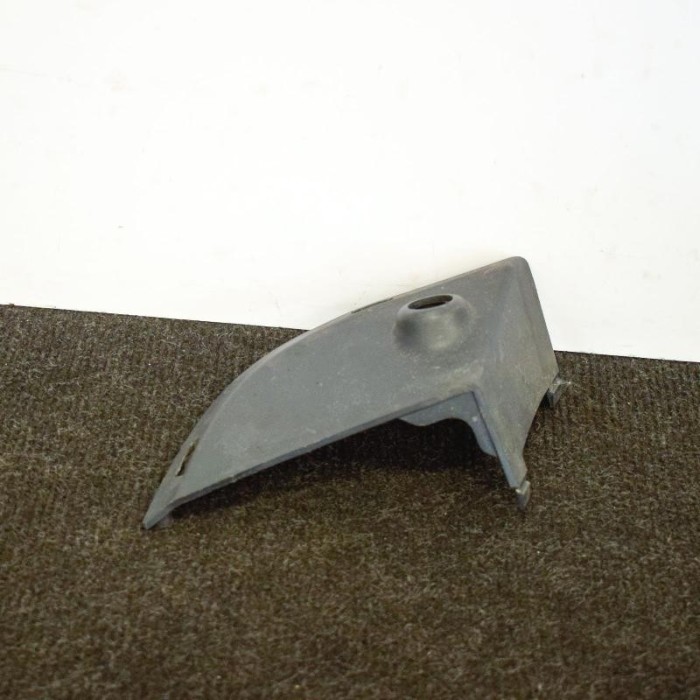 Suport senzor de parcare LAND ROVER RANGE ROVER EVOQUE L538 2018 OEM: GJ32-15K872-A 4001414