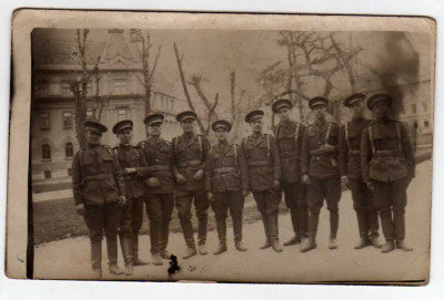 GRUP DE OFITERI SCOALA MILITARA foto