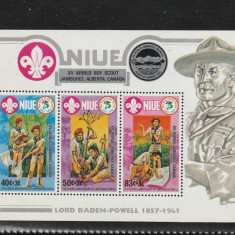 Niue 1983-Cercetasi,Jamboree Alberta Canada,bloc 3 val.dantelate,MNH,Mi.Bl.65