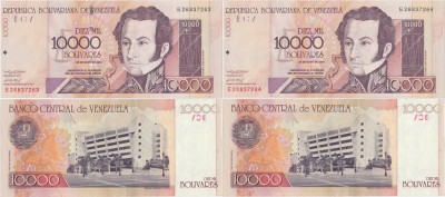 2 &amp;times; 2004 (25 V), 10,000 Bol&amp;iacute;vares (P-85d) - Venezuela - stare UNC foto