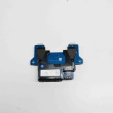 Port USB/AUX-In TESLA MODEL 3 2018 OEM: 1121700-00-C,35210664 | 14900330