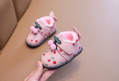 Pantofi imblaniti roz - Cirese (Marime Disponibila: 6-9 luni (Marimea 19 foto
