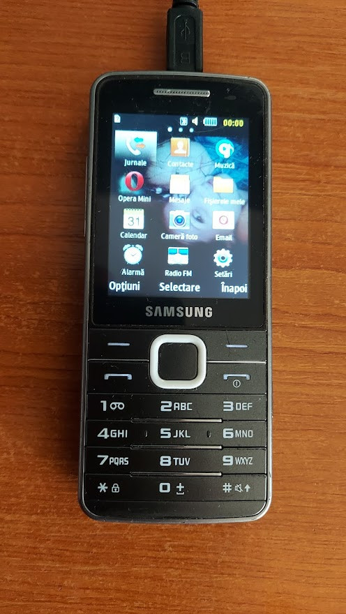 Telefon Samsung GT-S5611 , TELEFON BLOCAT CERE PAROLA !!, Gri, Neblocat |  Okazii.ro