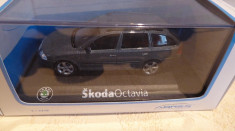 Macheta Skoda Octavia, Abrex, scara 1/43 foto