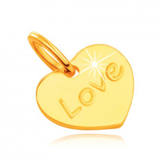 Pandantiv din aur galben de 14K - inimă plată simetrică cu inscripție gravată &bdquo;Love&rdquo;, lustruită
