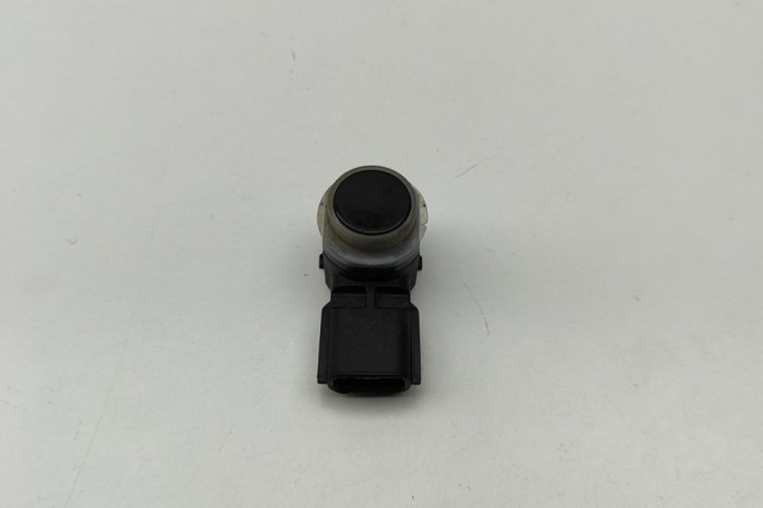 Senzor de parcare față NISSAN JUKE F16 2024 OEM: 284383HS03A,28438-3WS0A,28438-3HS03A,284383WS0A 30756618