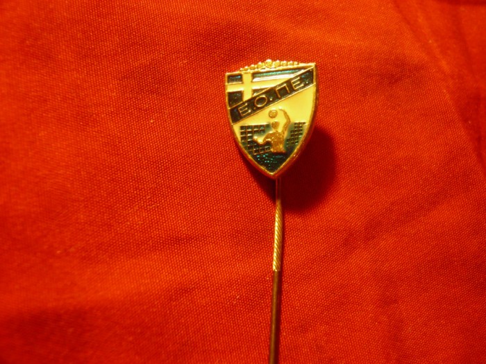 Insigna a Federației Elene de Volei E.OPE. , metal si email , h=2cm