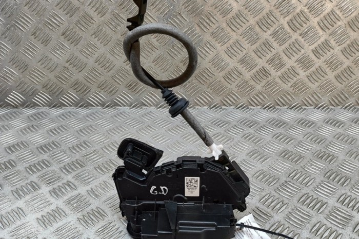 &Icirc;ncuietoare ușă dreapta spate VW TIGUAN AD1 2022 OEM: 5NA839016D 24698119