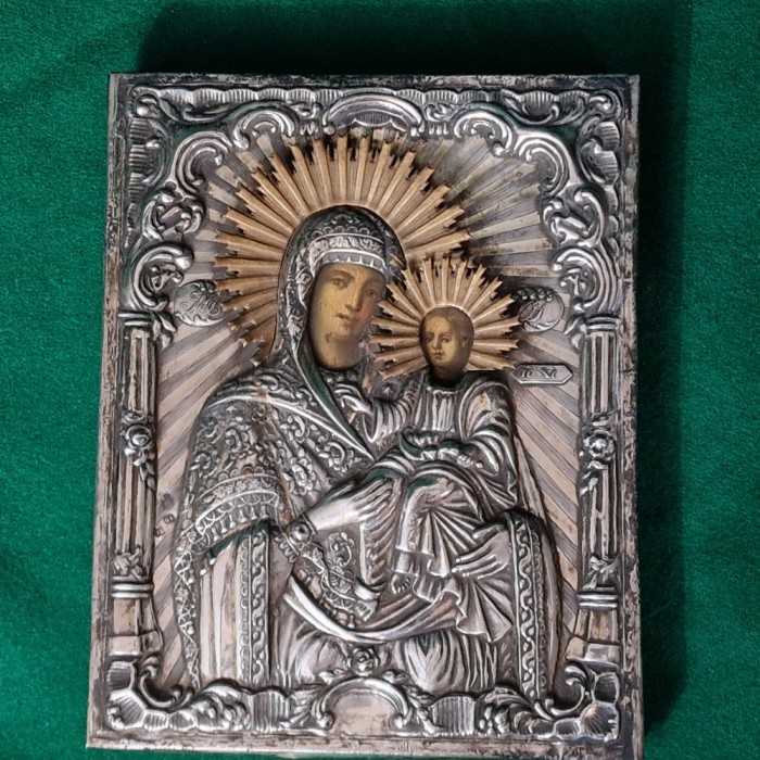 ICOANA ROMANEASCA DE ARGINT PICTATA PE LEMN anii 1800