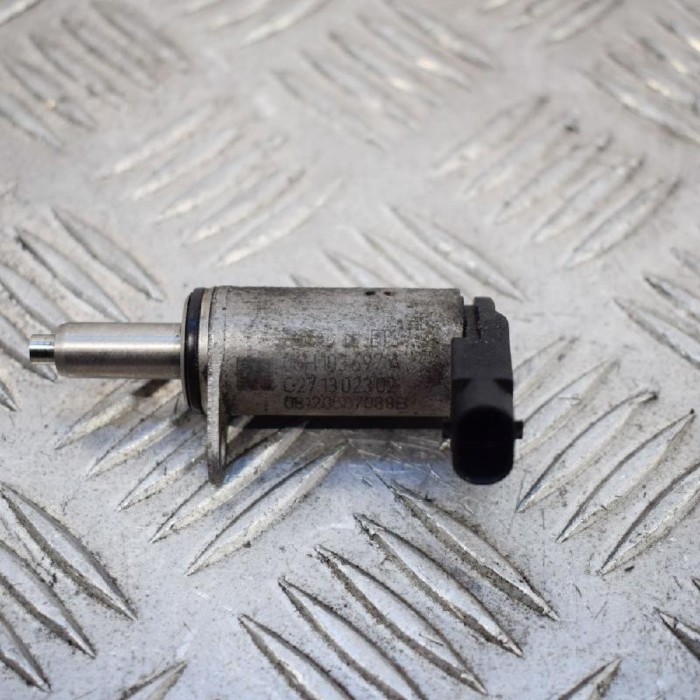 Supapa solenoid AUDI A5 8T3 2009 OEM: 06H103697AC271302302 3557729