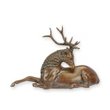 Cerb sezand-statueta din bronz TBD-67