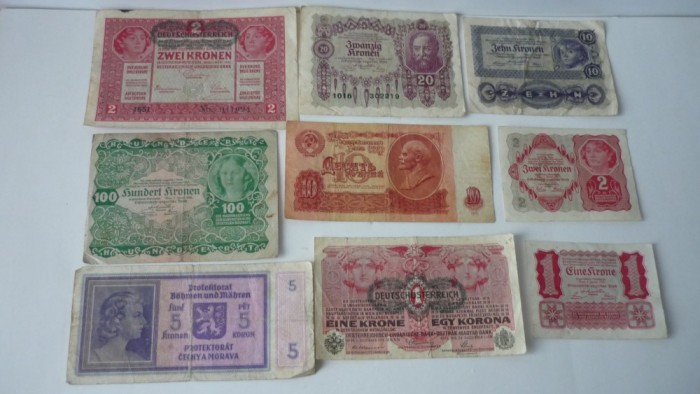 BANCNOTE STRAINE LOT 9 BUC.