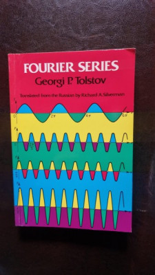Fourier Series - Georgi P. Tolstov foto