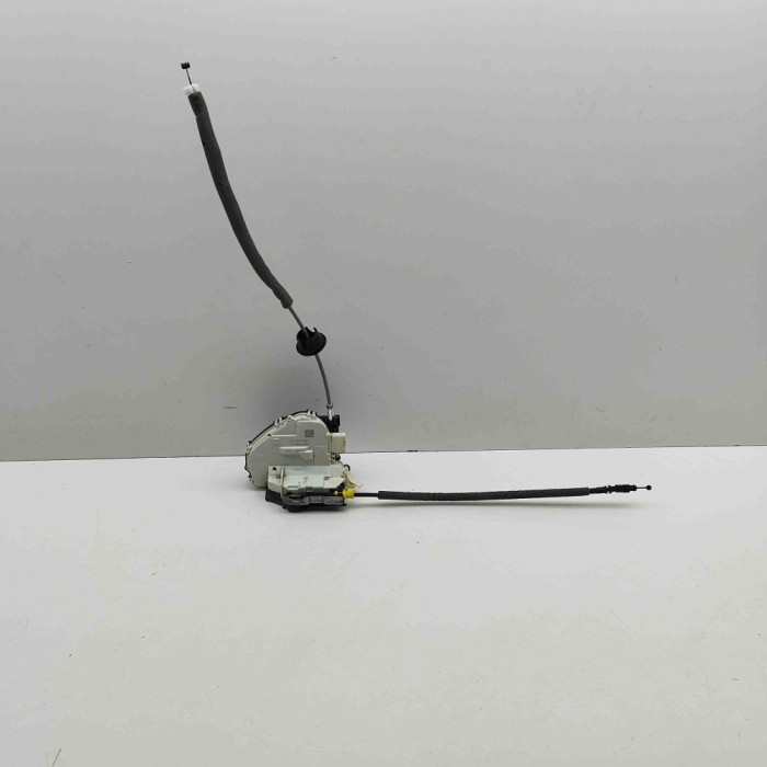 &Icirc;ncuietoare ușă dreapta față AUDI Q5 FY 2024 OEM: 8X1837016E 31956223