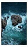 Tablou Canvas, "Valurile &icirc;mbrățiș&acirc;nd st&acirc;ncile sălbatice", V&acirc;luri, St&acirc;nci, Albastru, Spumă, Ocean, Natură, Ploaie, Apă, &Icirc;nfiorător, Liniște, 26 x 39 cm