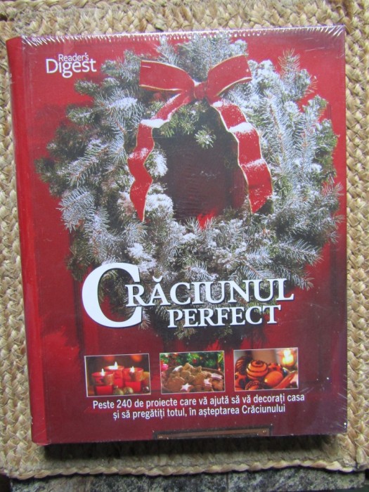 Craciunul Perfect Reader&#039;s Digest, 2011, 287 pagini, Coperta Cartonata, Album Arta, Noua ( IN TIPLA )