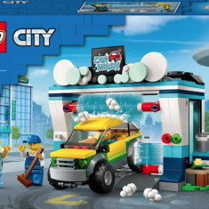 LEGO City - Spalatorie de masini [60362] | LEGO