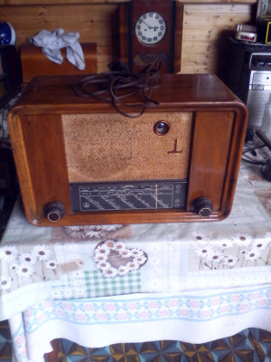 Radio vechi pe lampi Paillard Md 4502 An1948-51 Made in Elvetia foto