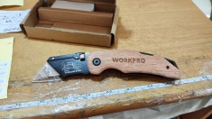 Cutter Workpro Profesional + 10 Lame #A7445