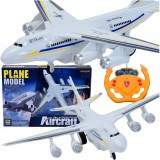 Avion de pasageri telecomandat RC, interactiv, cu pilot tip volan și lumini intermitente, pe baterii