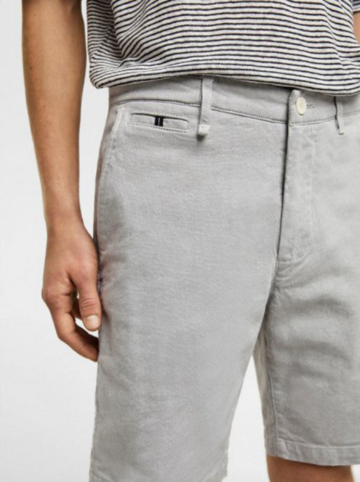 Pantaloni scurti Zara