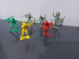 Lot 6 figurine de plastic vintage &ndash; indieni. (lot 2)