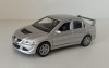Macheta Mitsubishi Lancer Evo 8 2003 silver - Welly 1/36, 1:32