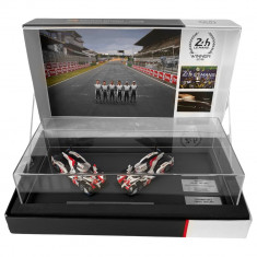 Set 2 Machete Oe Toyota Gazoo Racing TS050 #8 &amp; 7 Le Mans 2019 1-2 Finish Podium Set 1:43 Ediție Limitată TY14143JWM