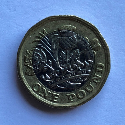 Marea Britanie 1 lira pound 2017 foto