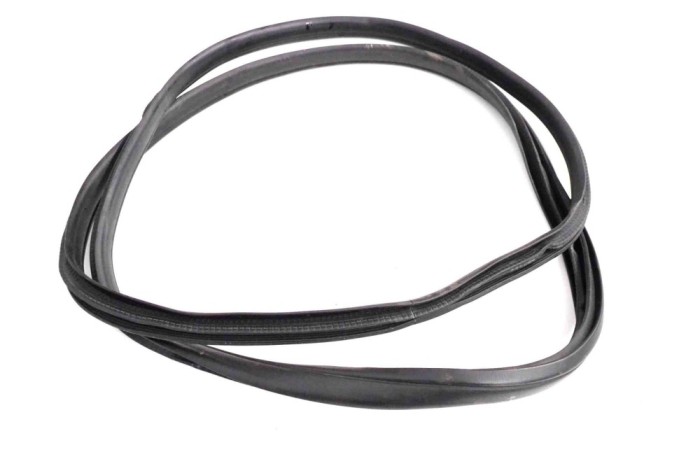 Garnitura ușă st&acirc;nga față TESLA MODEL X 2017 OEM: 1032117-00-D