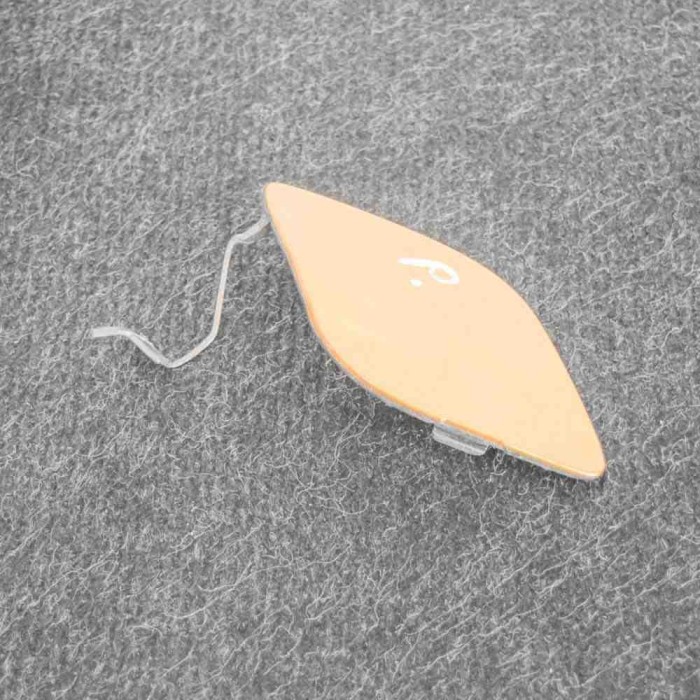 Capac c&acirc;rlig de remorcare bara de protecție față OPEL MOKKA / MOKKA X 2017 OEM: 42353741 | 10033958