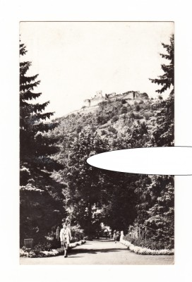 CP Deva - Vedere din parc spre cetate, RPR, circulata 1962, animata, stare buna foto