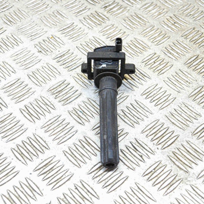 Bobina de inducție de &icirc;naltă tensiune CHRYSLER 300 C LX 2004 OEM: 04609-095AI 14109470