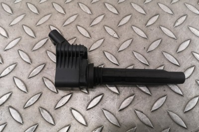 Bobina de inducție de &amp;icirc;naltă tensiune VW GOLF VII 5G1, BQ1, BE1, BE2 2017 OEM: 06K905110K,06K905199A 28486723 foto