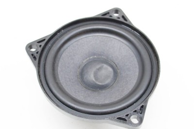 Difuzor ușă st&amp;acirc;nga spate TESLA MODEL Y 2020 OEM: 1079742-00-A 13828185 foto