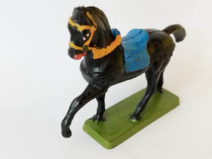 bnk jc Starlux - cal de cavaler medieval