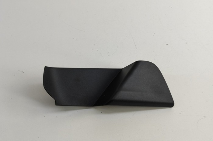 Ornament panou ușă st&acirc;nga spate MAZDA CX-30 DM 2023 OEM: DFR5-59334,DFR5-59-334 | 29832006