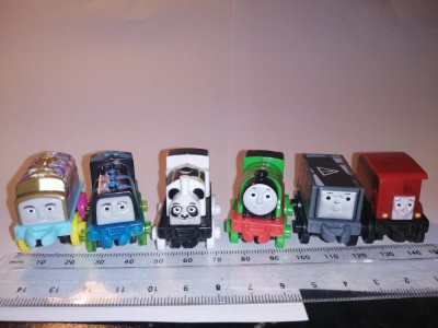 bnk jc Thomas &amp;amp; Friends minis - set 6 bucati foto