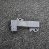 Amplificator de antena FORD KUGA II DM2 2013 OEM: DS7T-15K603-AAA2C80045200 3485906