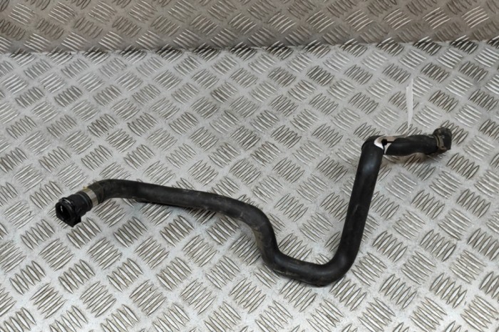 Furtun de lichid de răcire VW GOLF VII 5G1, BQ1, BE1, BE2 2016 OEM: 5QE122058H 25091651