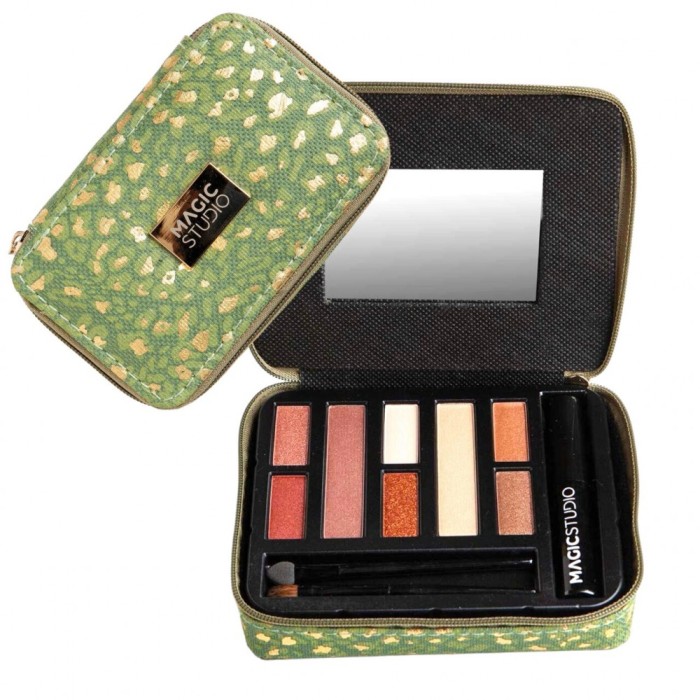 Trusa de machiaj tip portofel cu 8 farduri de pleoape si o 1 mascara, Savannah Soul Medium Wallet, Magic Studio