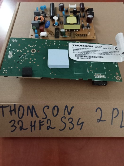 Placa digitala Thomson_32HF2S34