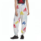 Pantaloni de trening adidas W BLUV Q3 WV PT