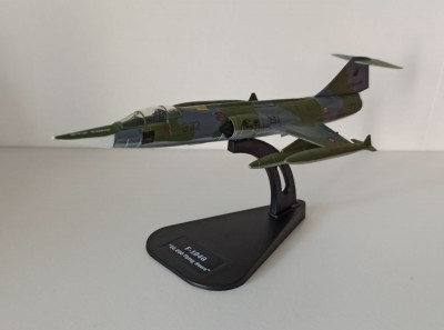 Macheta avion F-104 G 1958 Italian Air Force - Italeri 1/100 F104 foto