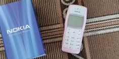 Vand Nokia 1100 ROZ !!! in stare f buna !!! foto