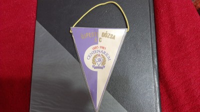 Fanion aniv. Ujpest Dozsa foto