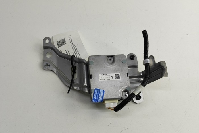 Alt modul de control LEXUS UX _AA1_, _AH1_, _MA1_ 2022 OEM: 86572-76050,166900-0462 30272651