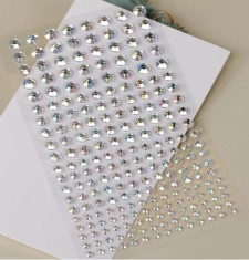 Cristale autoadezive pentru activitati crafts,2 dimensiuni 6 10 mm ,110 bucat set
